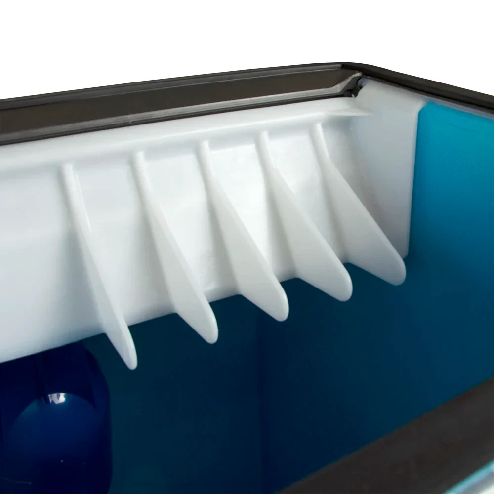 Manitowoc D-420: 22" D-Style Ice Storage Bin – 383 lb Capacity — view 4