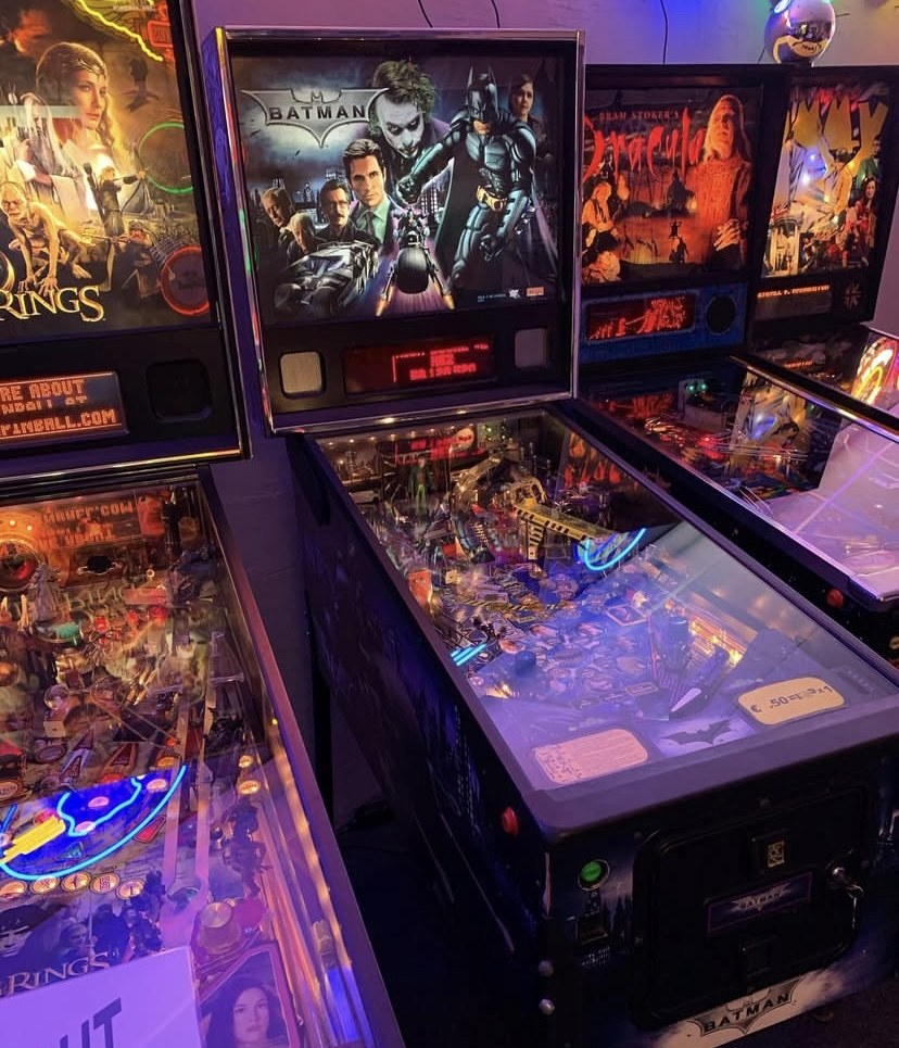 Batman Dark Knight Pinball Machine — view 3