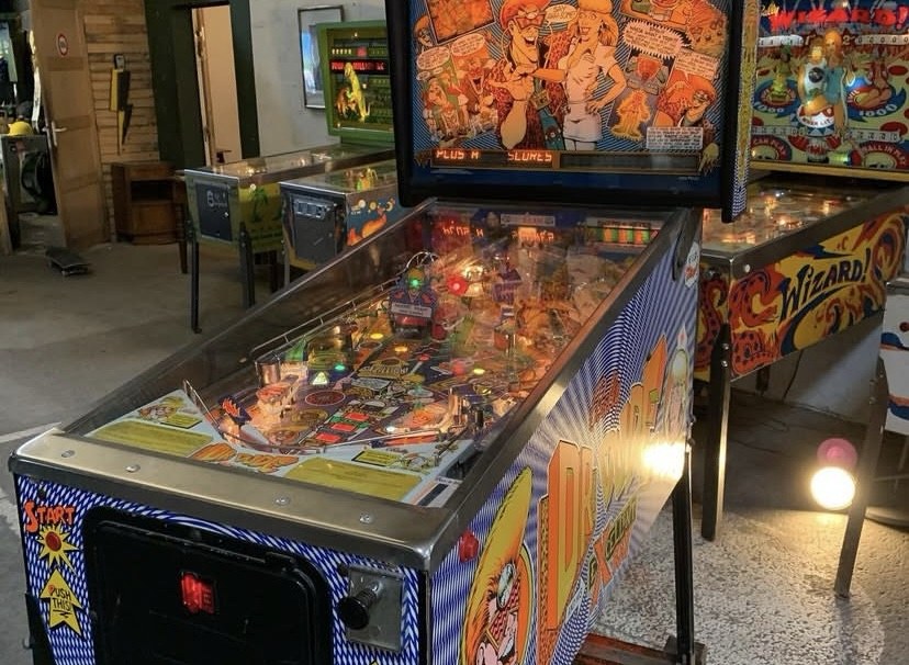 Dr. Dude Pinball Machine — view 8