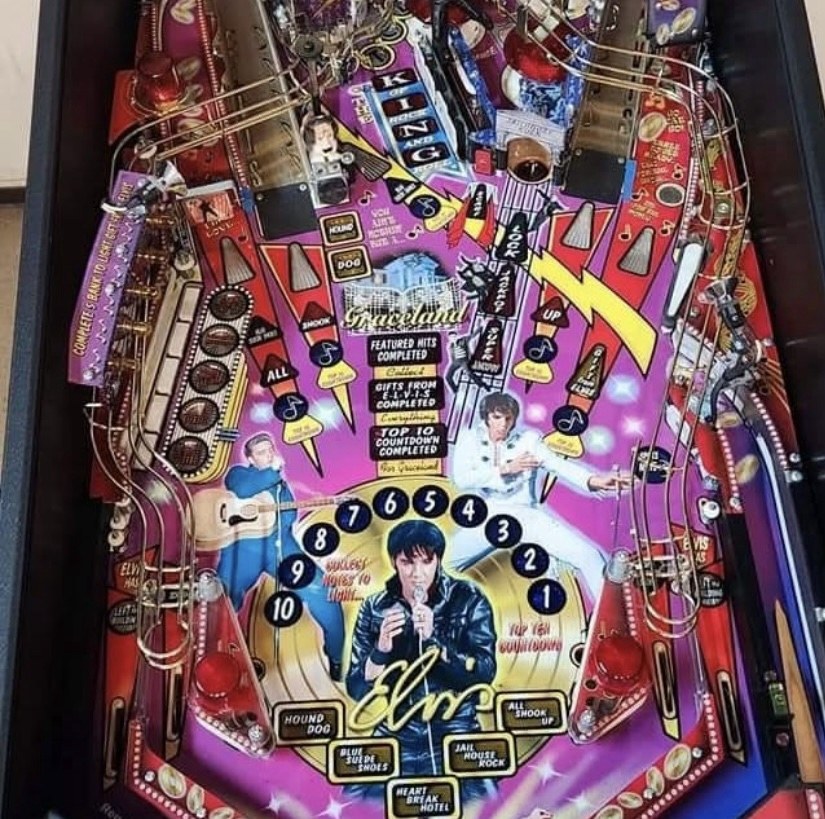 Elvis Pinball Machine by Stern — view 6