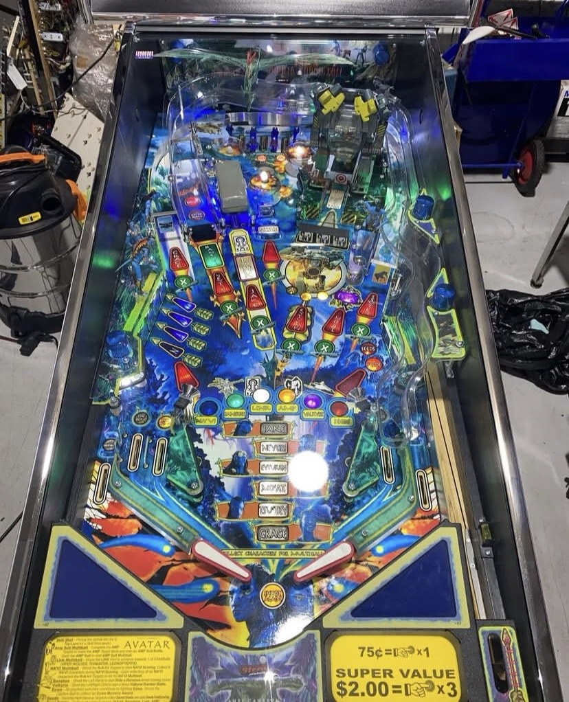 Avatar Pinball Machine by Stern — view 5