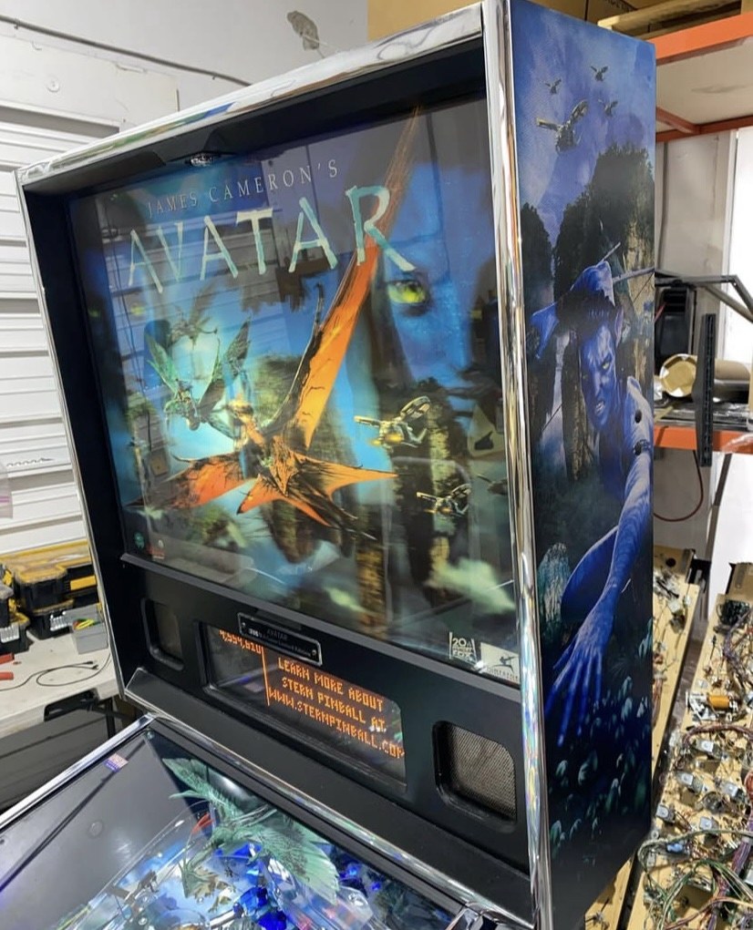 Avatar Pinball Machine by Stern — view 4