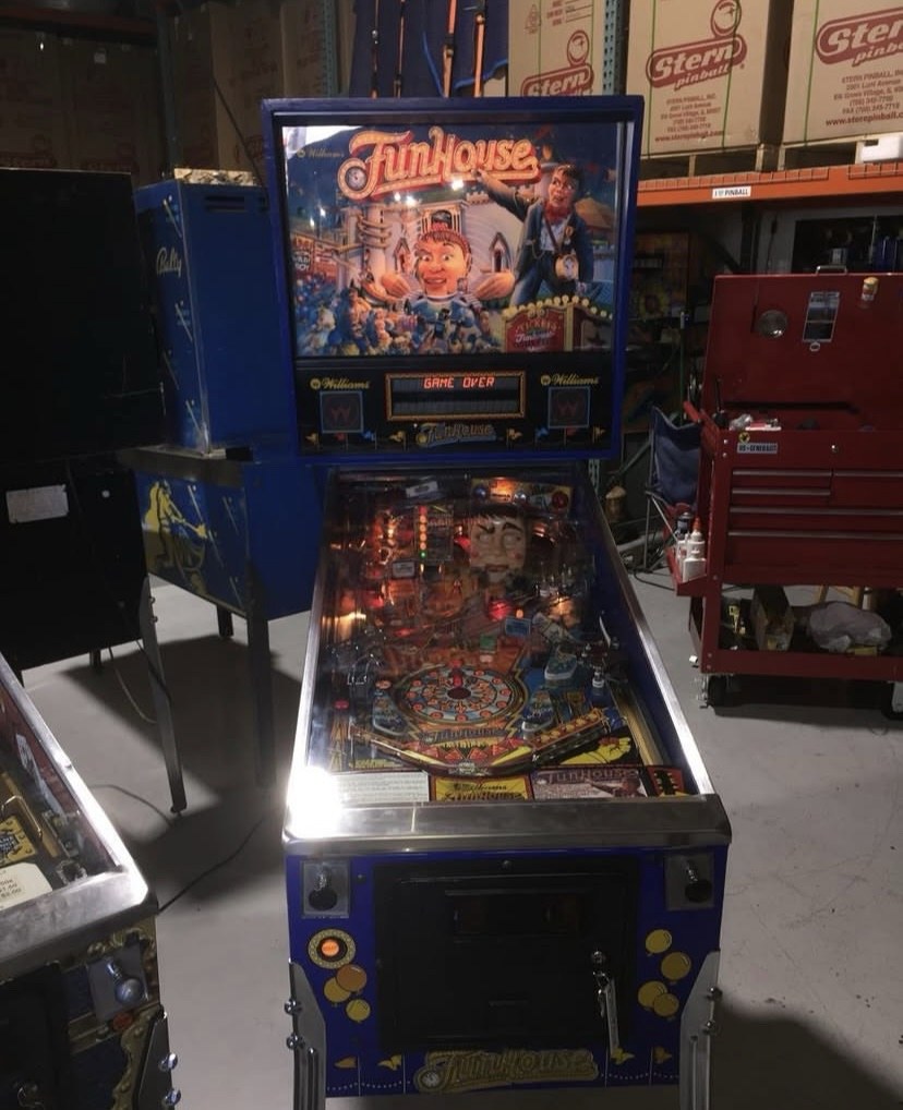 Funhouse Pinball Machine — view 4