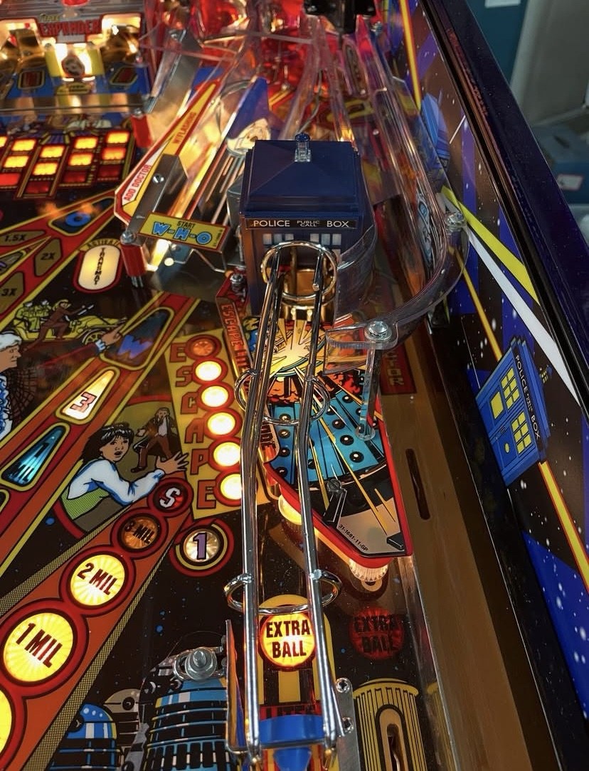 Doctor Who Pinball Machine — view 4