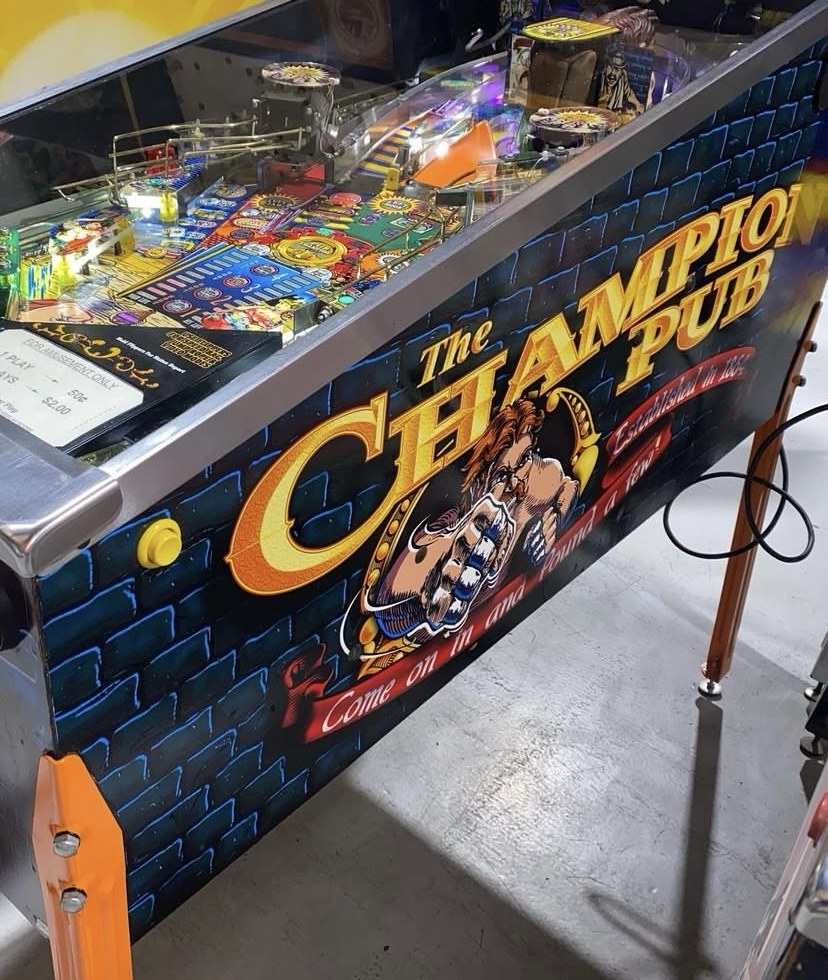 Champion Pub Pinball Machine — view 2