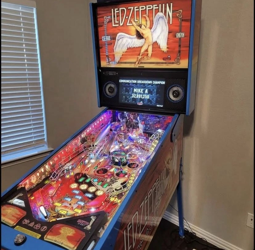 Buy Led Zeppelin Machine by Stern — view 3
