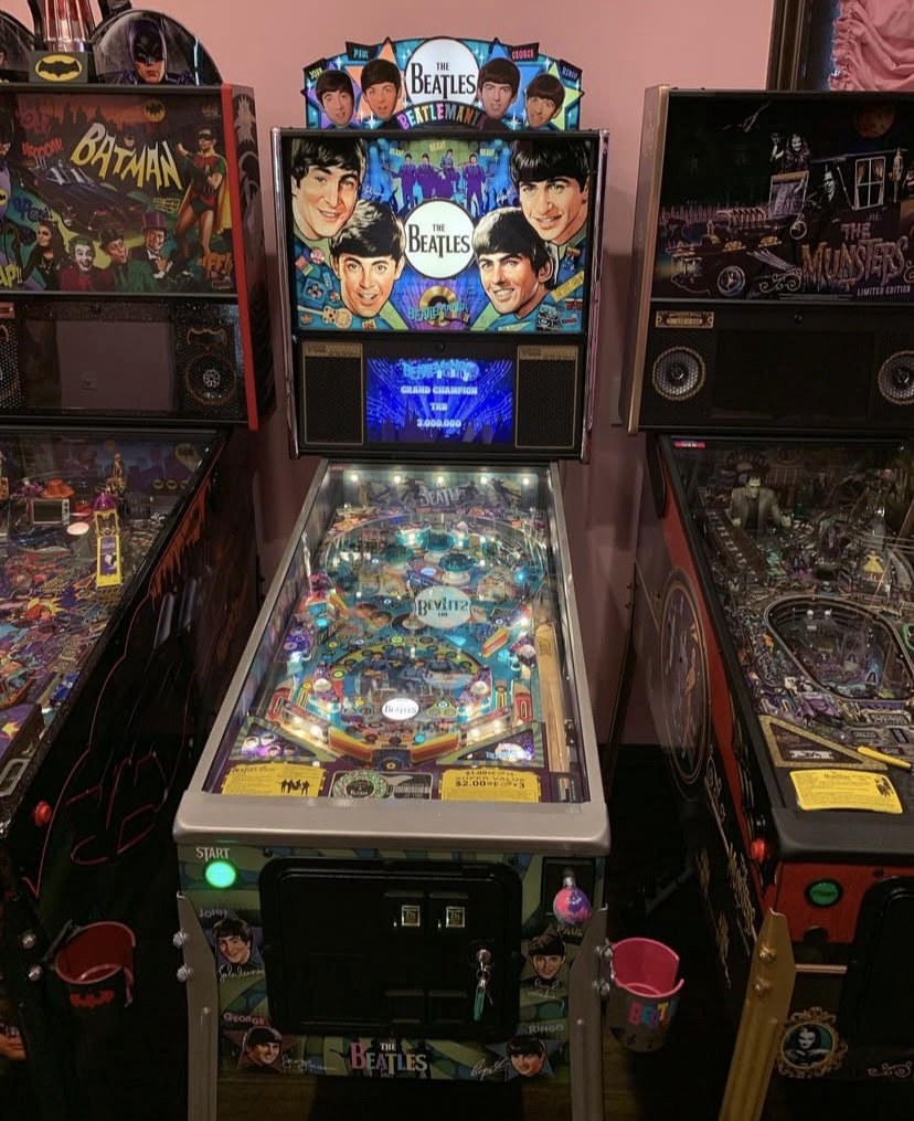 Beatles Diamond Pinball Machine — view 2
