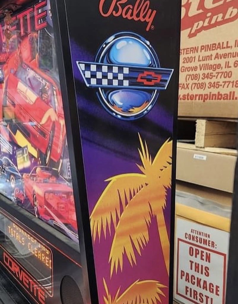 Corvette Pinball Machine — view 6