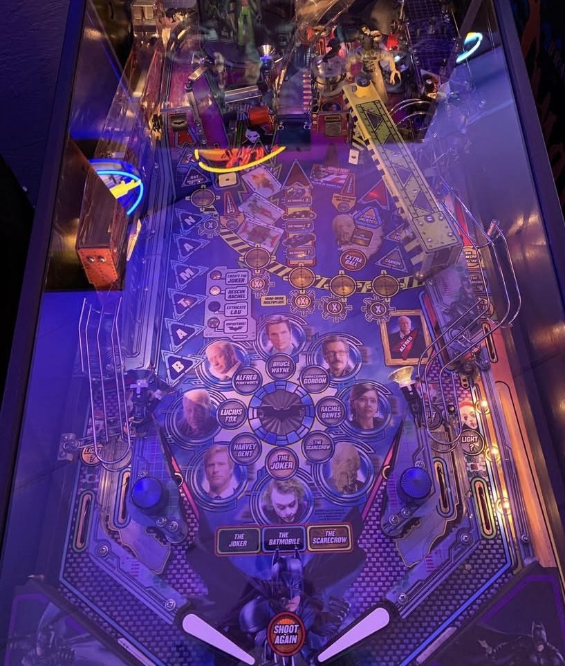 Batman Dark Knight Pinball Machine — view 4